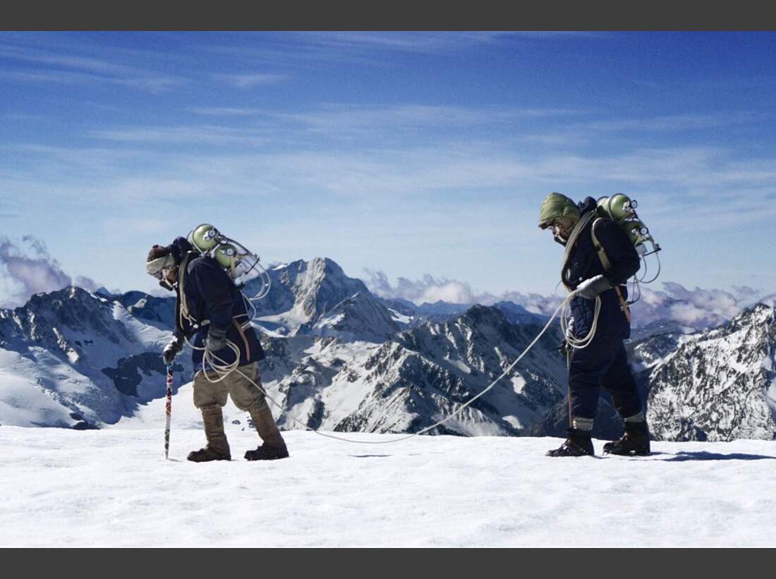 Beyond The Edge - Sir Edmund Hillarys Aufstieg Zum Gipfel Des Everest Beyond The Edge - Sir Edmund Hillarys Aufstieg Zum Gipfel Des Everest